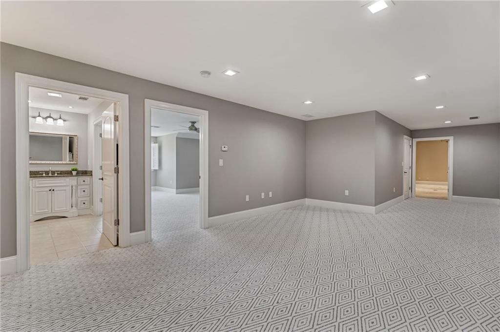 2444 Ballantrae Circle