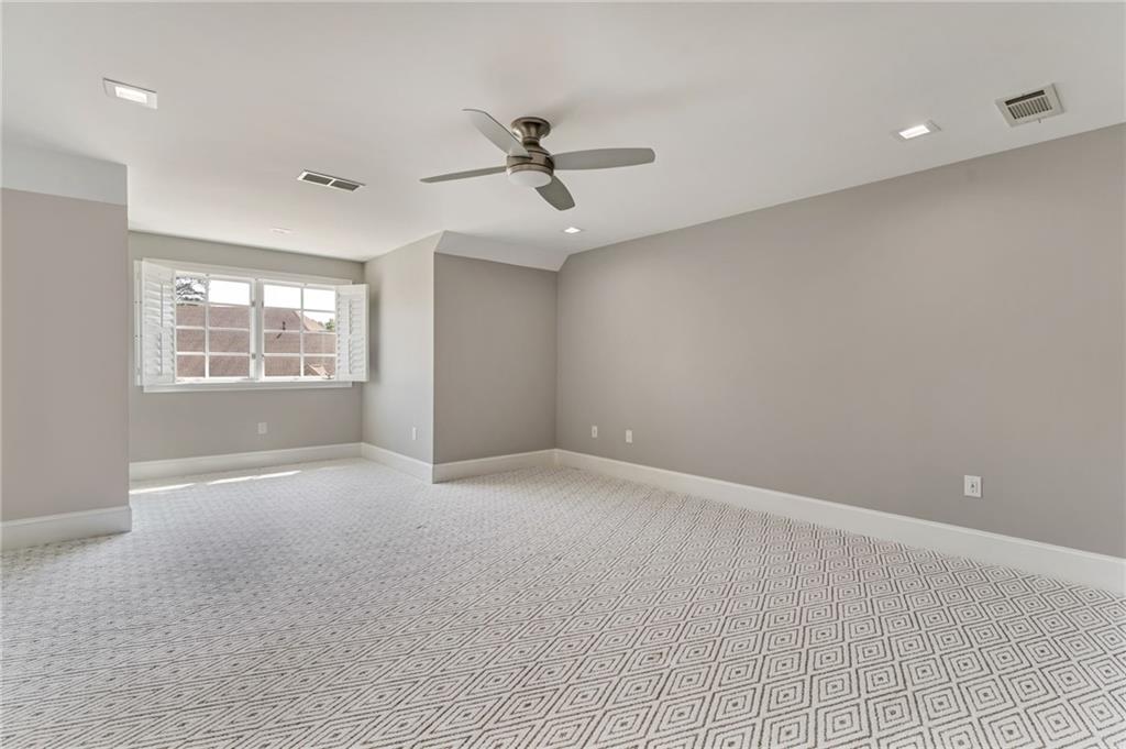 2444 Ballantrae Circle