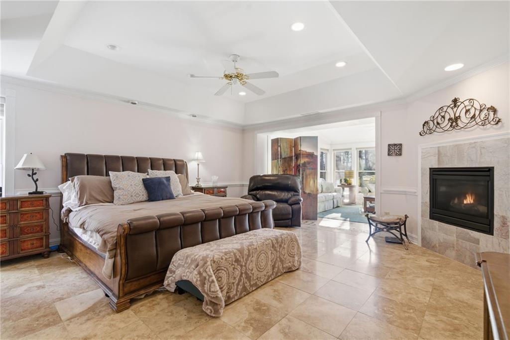 1445 Squire Lane