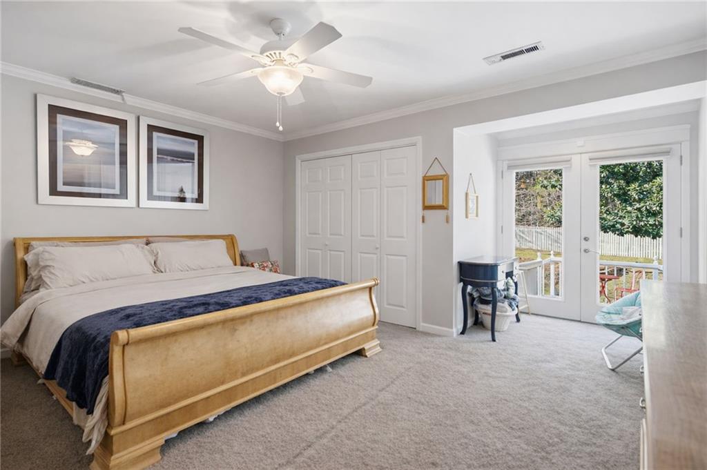 1445 Squire Lane