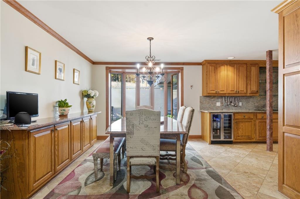 1445 Squire Lane