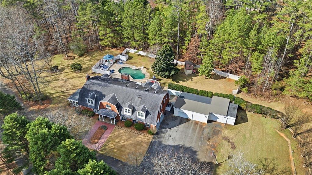 1445 Squire Lane