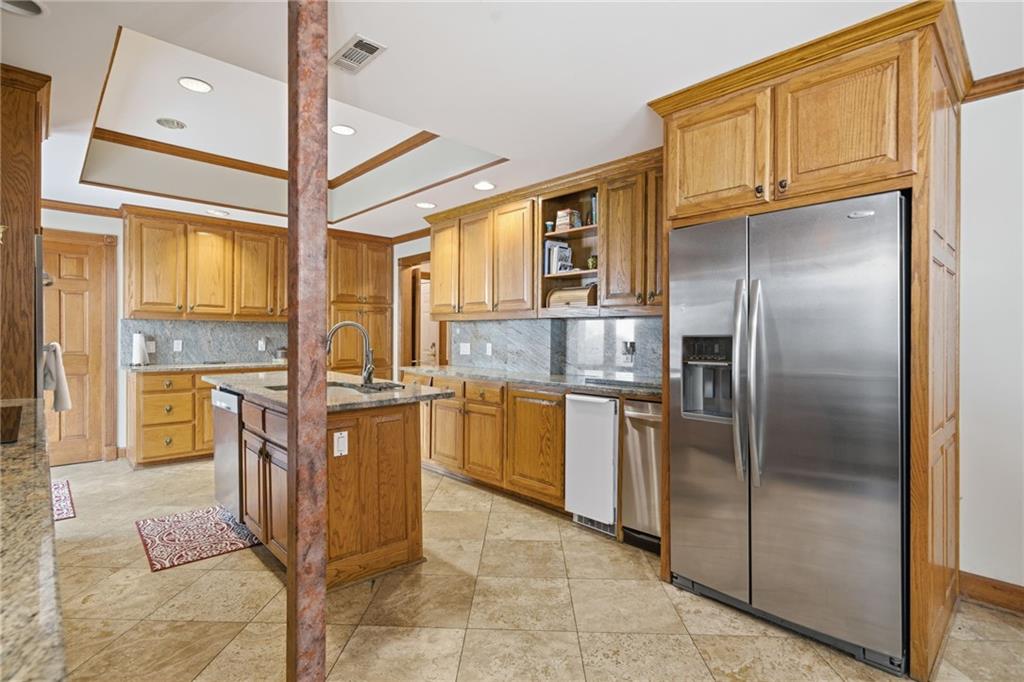 1445 Squire Lane