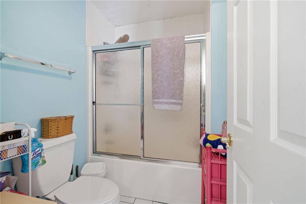 1445 Squire Lane