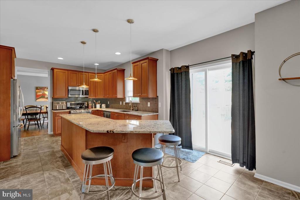 1622 W THISTLE DRIVE