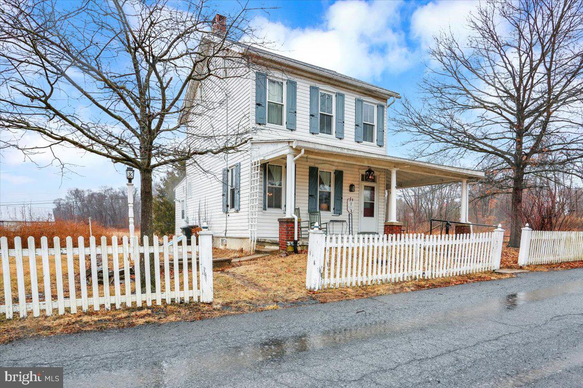 19 WALNUT STREET