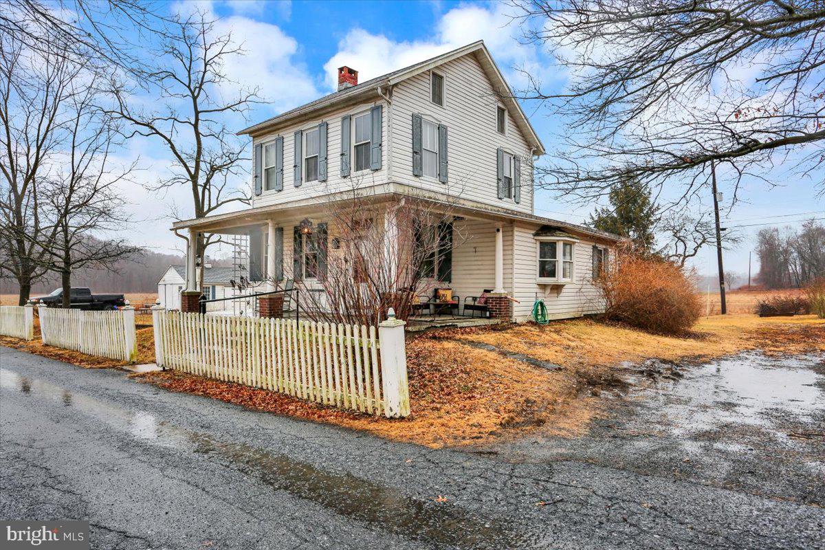 19 WALNUT STREET