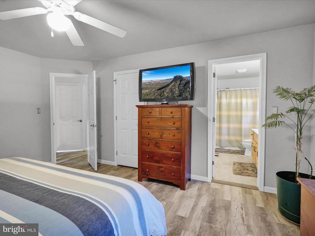 106 WESTVIEW DRIVE