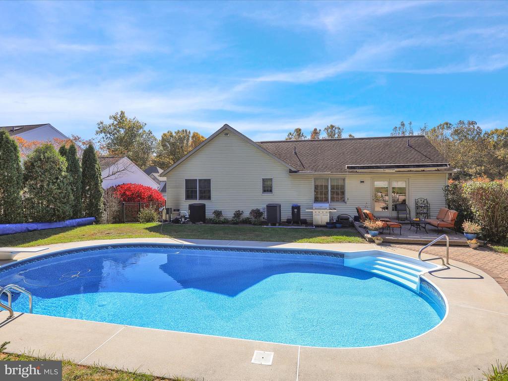 106 WESTVIEW DRIVE