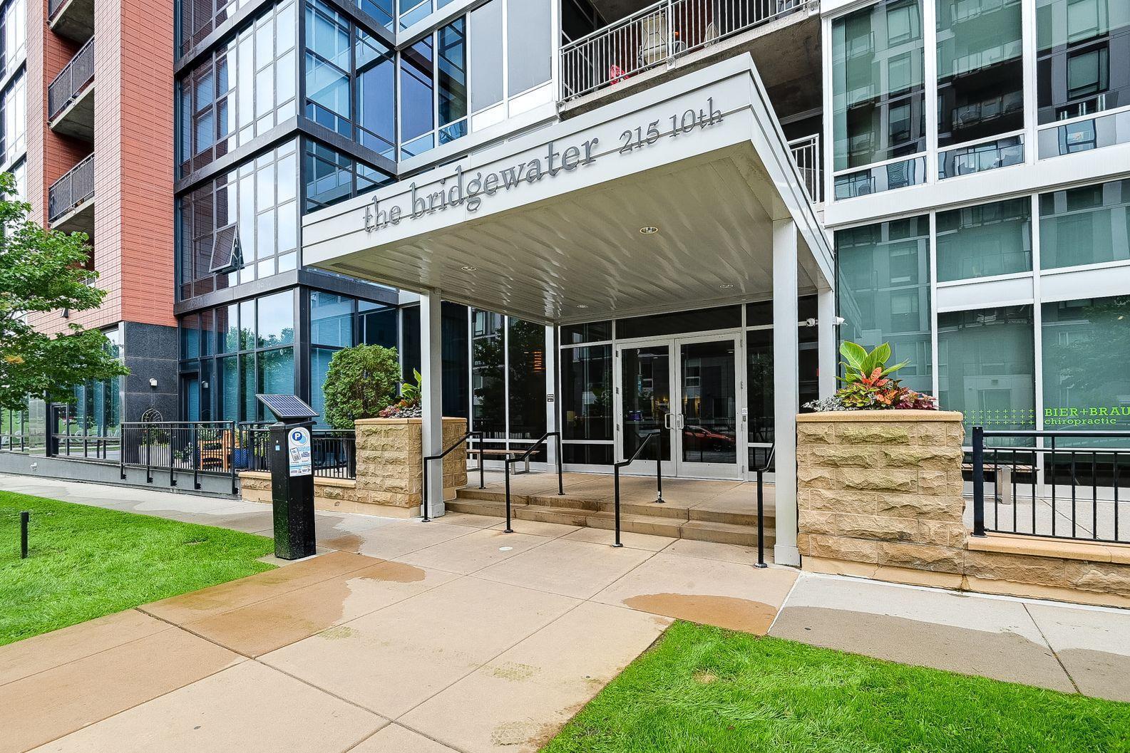 215 10th Avenue S Unit: 617