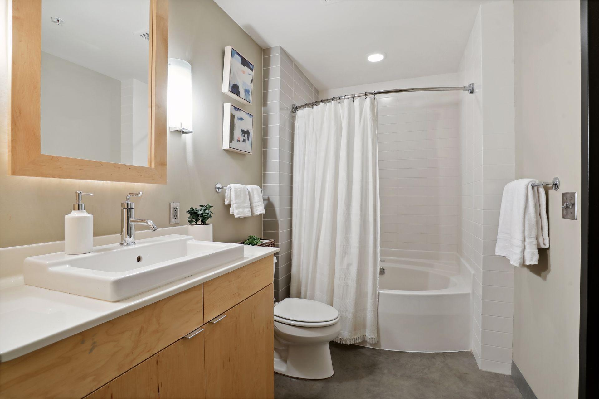 730 Stinson Boulevard Unit: 317