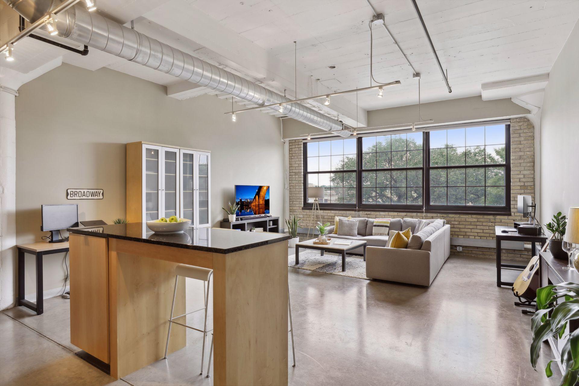 730 Stinson Boulevard Unit: 317