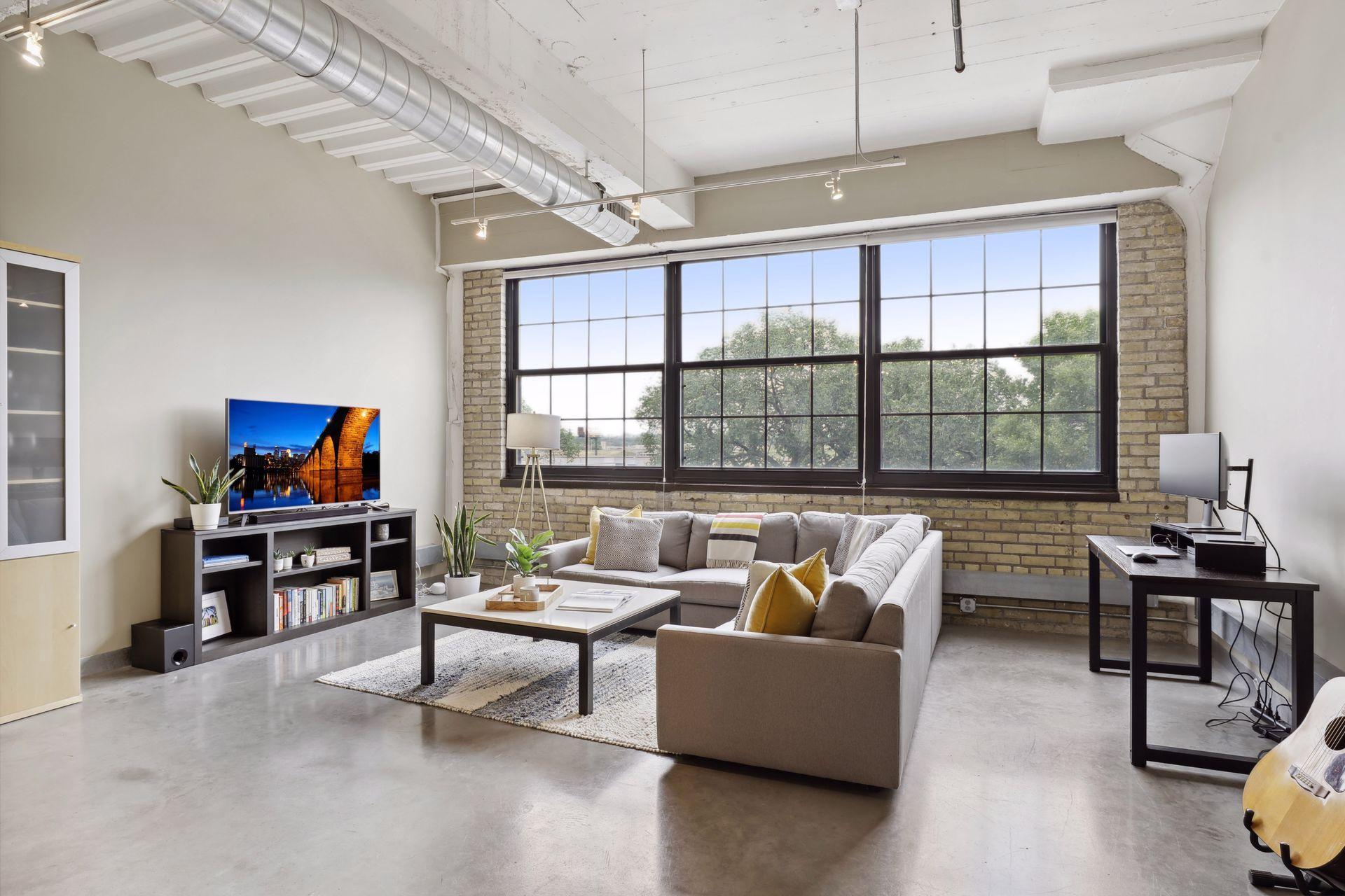 730 Stinson Boulevard Unit: 317