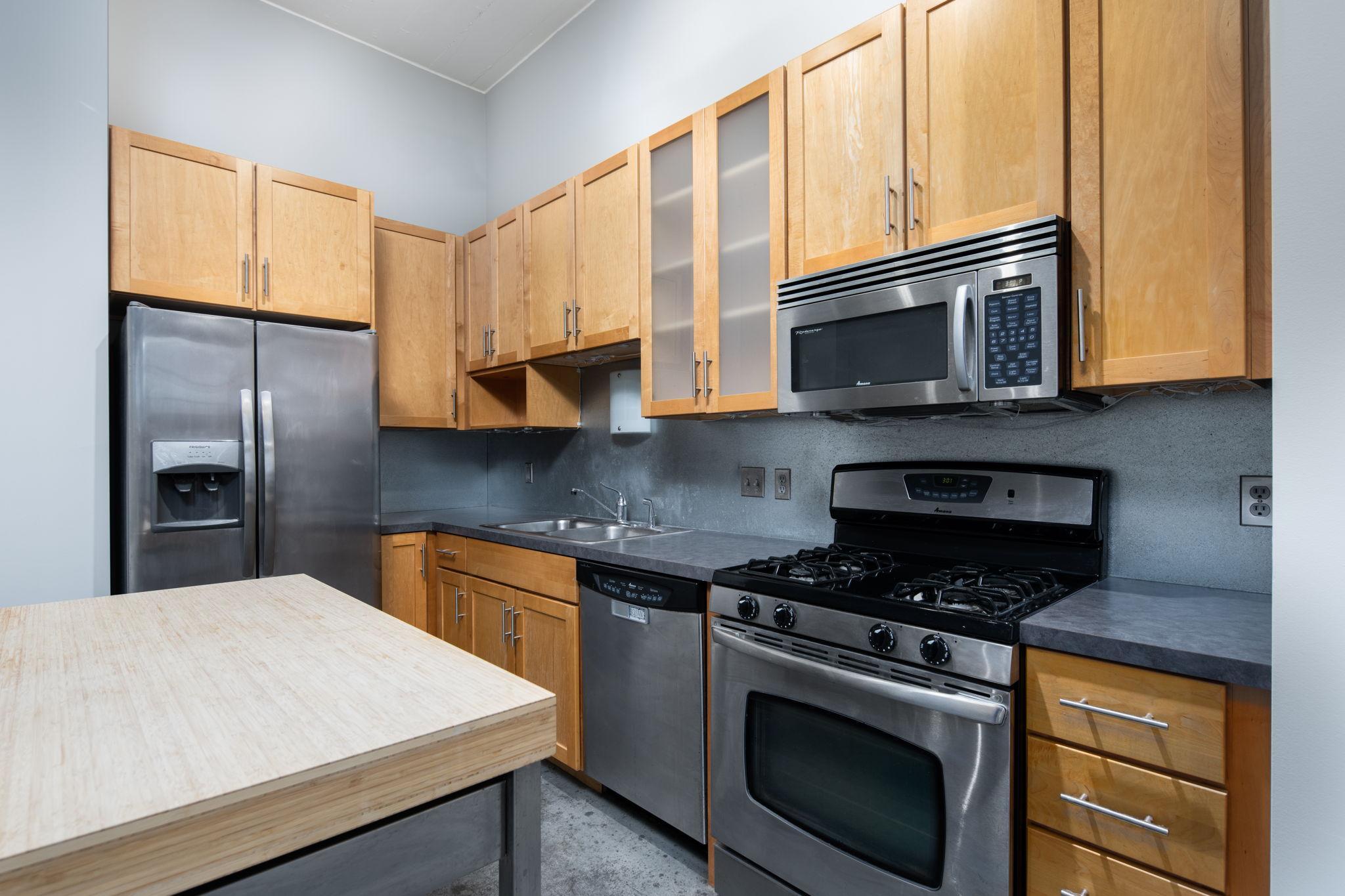 250 Park Avenue Unit: 506