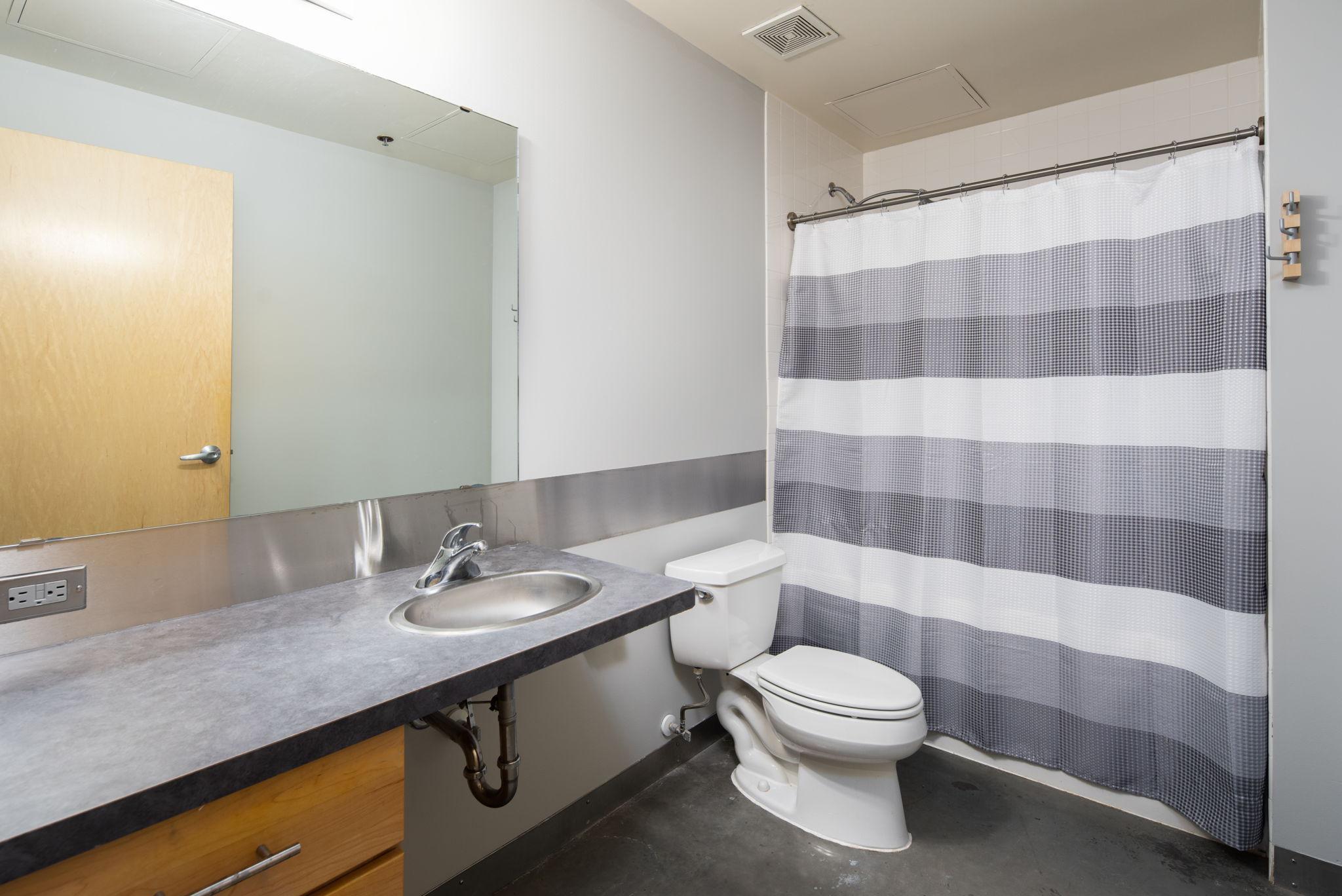 250 Park Avenue Unit: 506