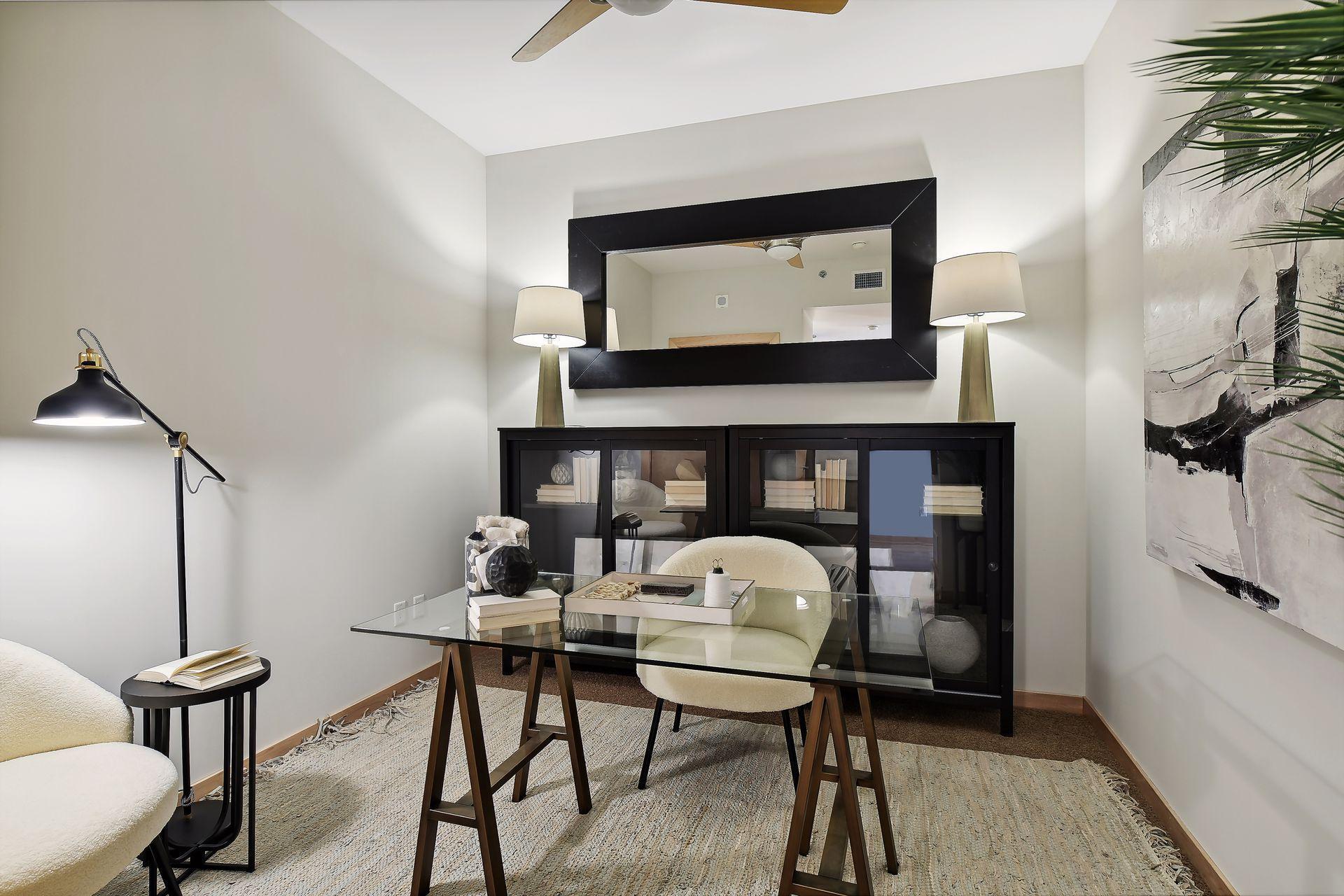 215 10th Avenue S Unit: 528