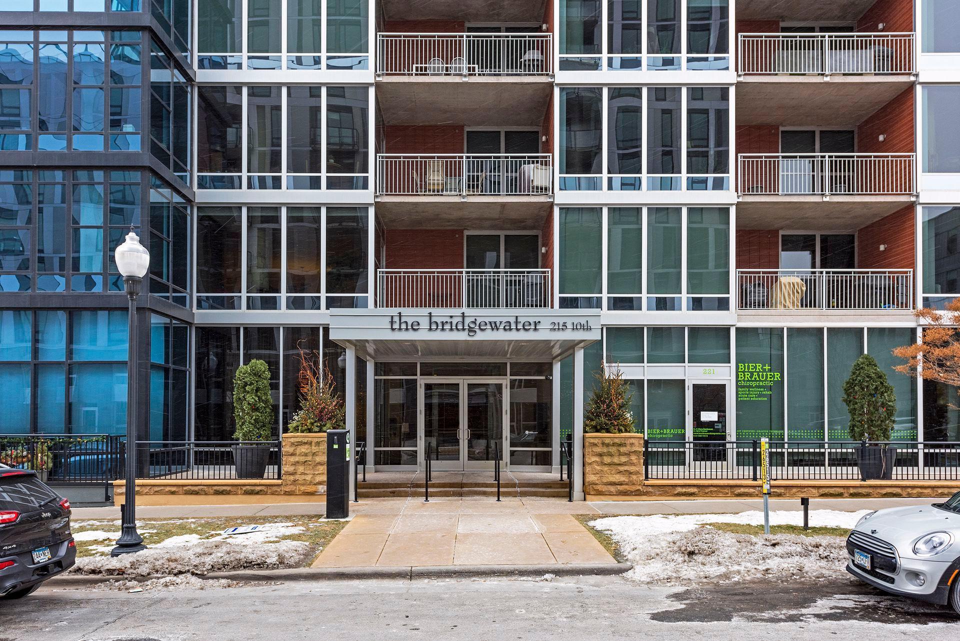 215 10th Avenue S Unit: 528