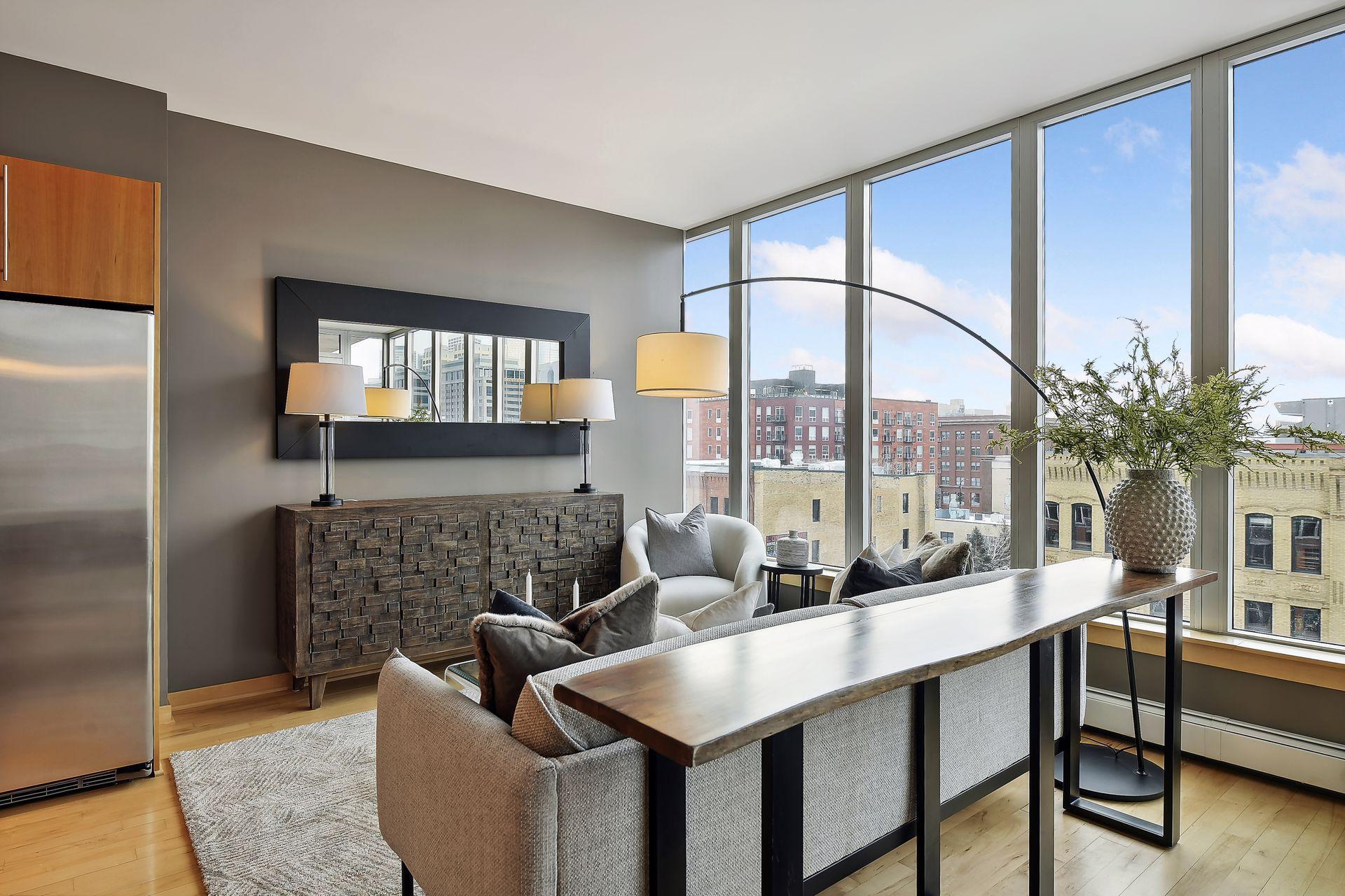 215 10th Avenue S Unit: 528