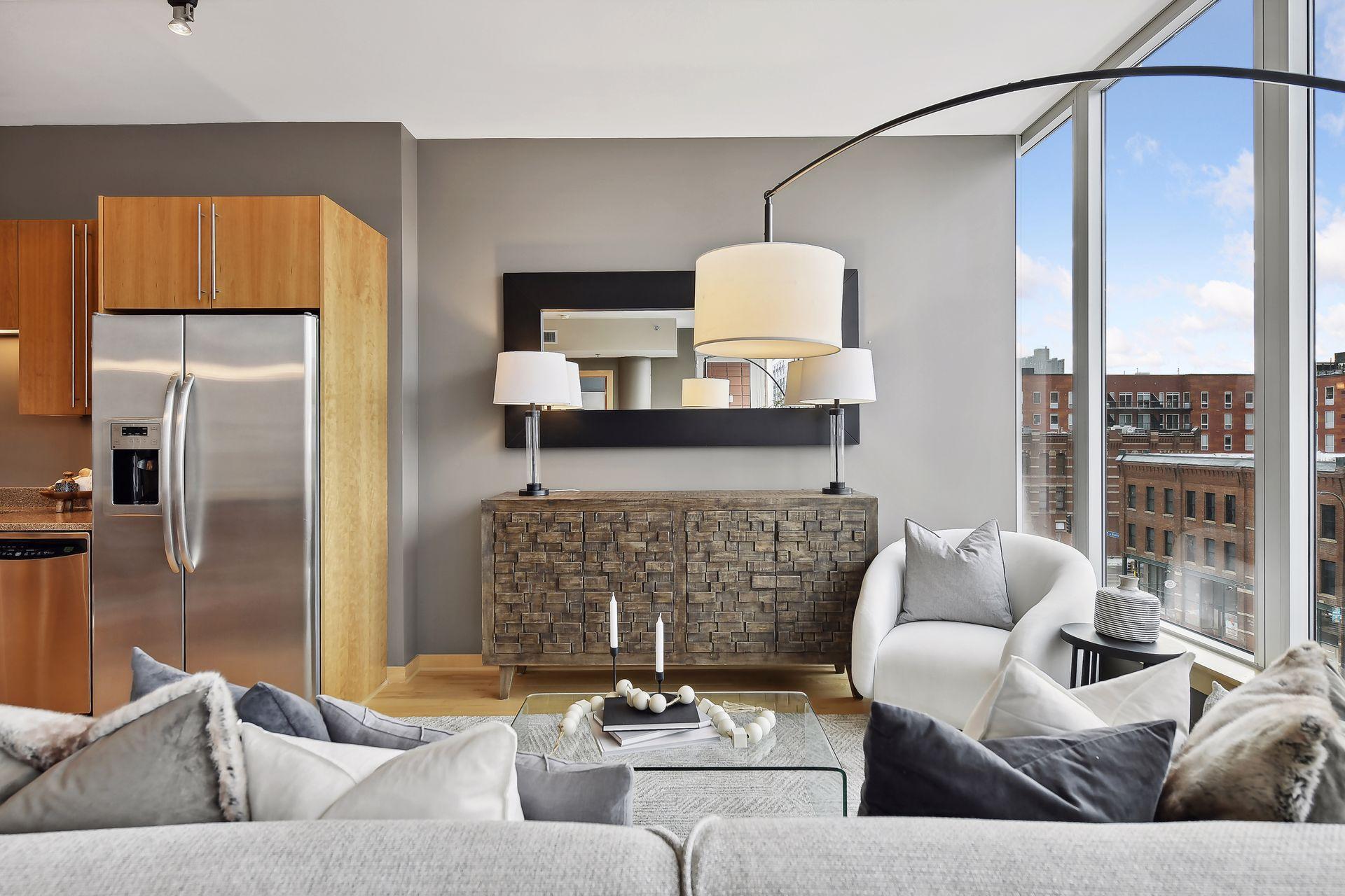 215 10th Avenue S Unit: 528