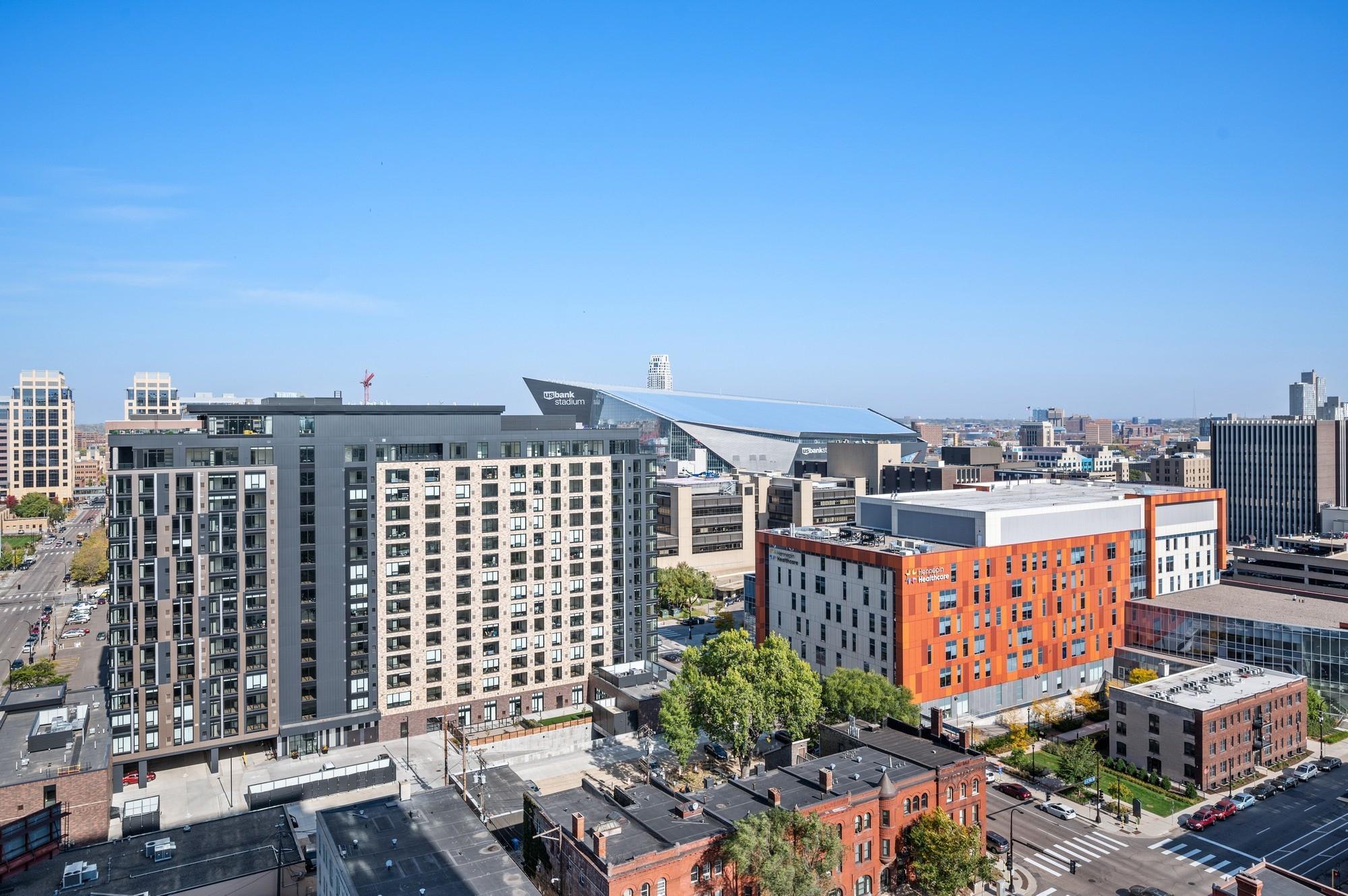 929 Portland Avenue Unit: 1602