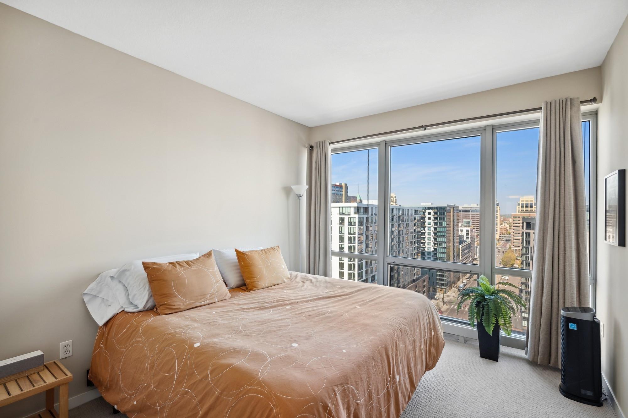 929 Portland Avenue Unit: 1602