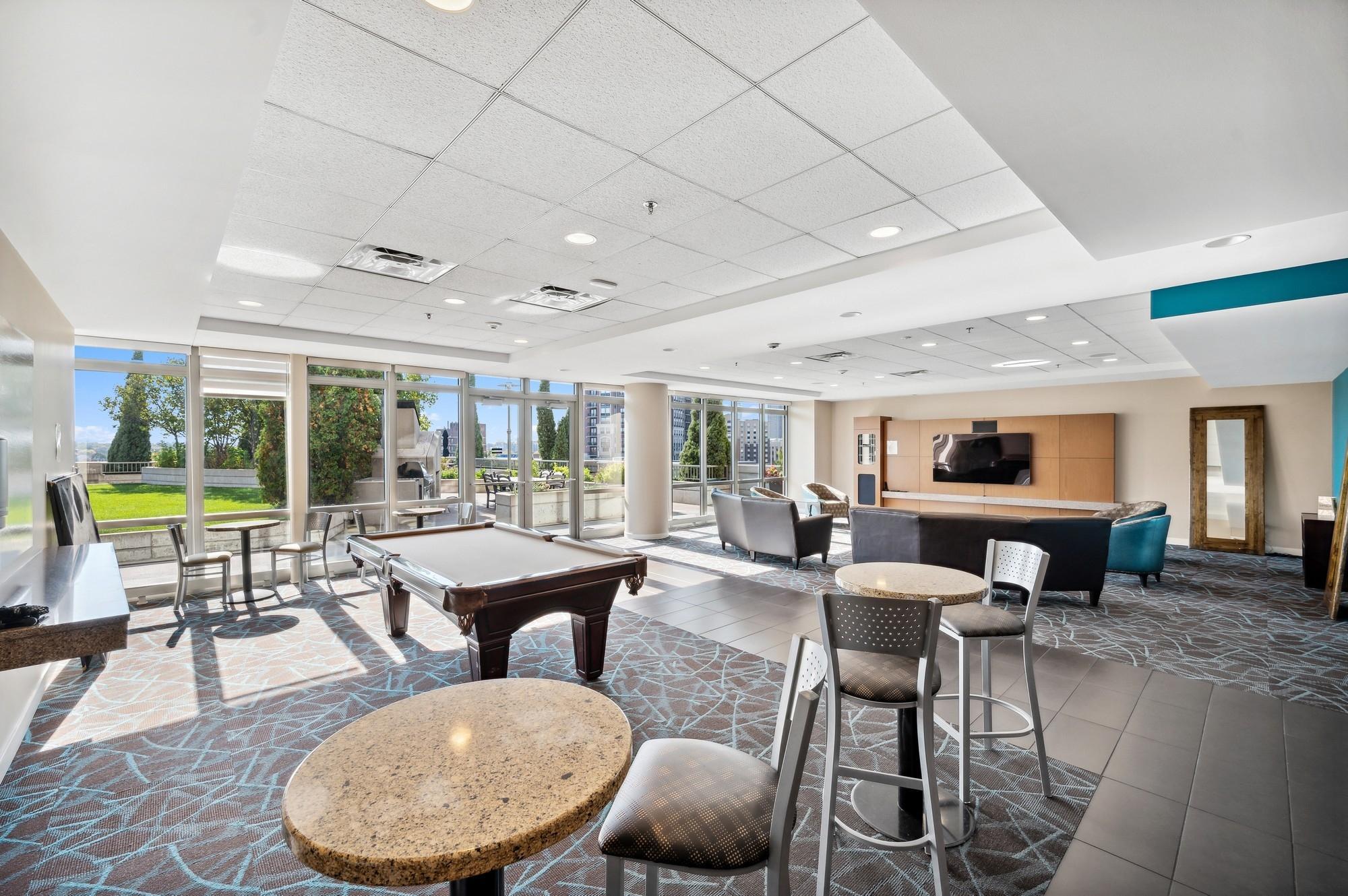 929 Portland Avenue Unit: 1602