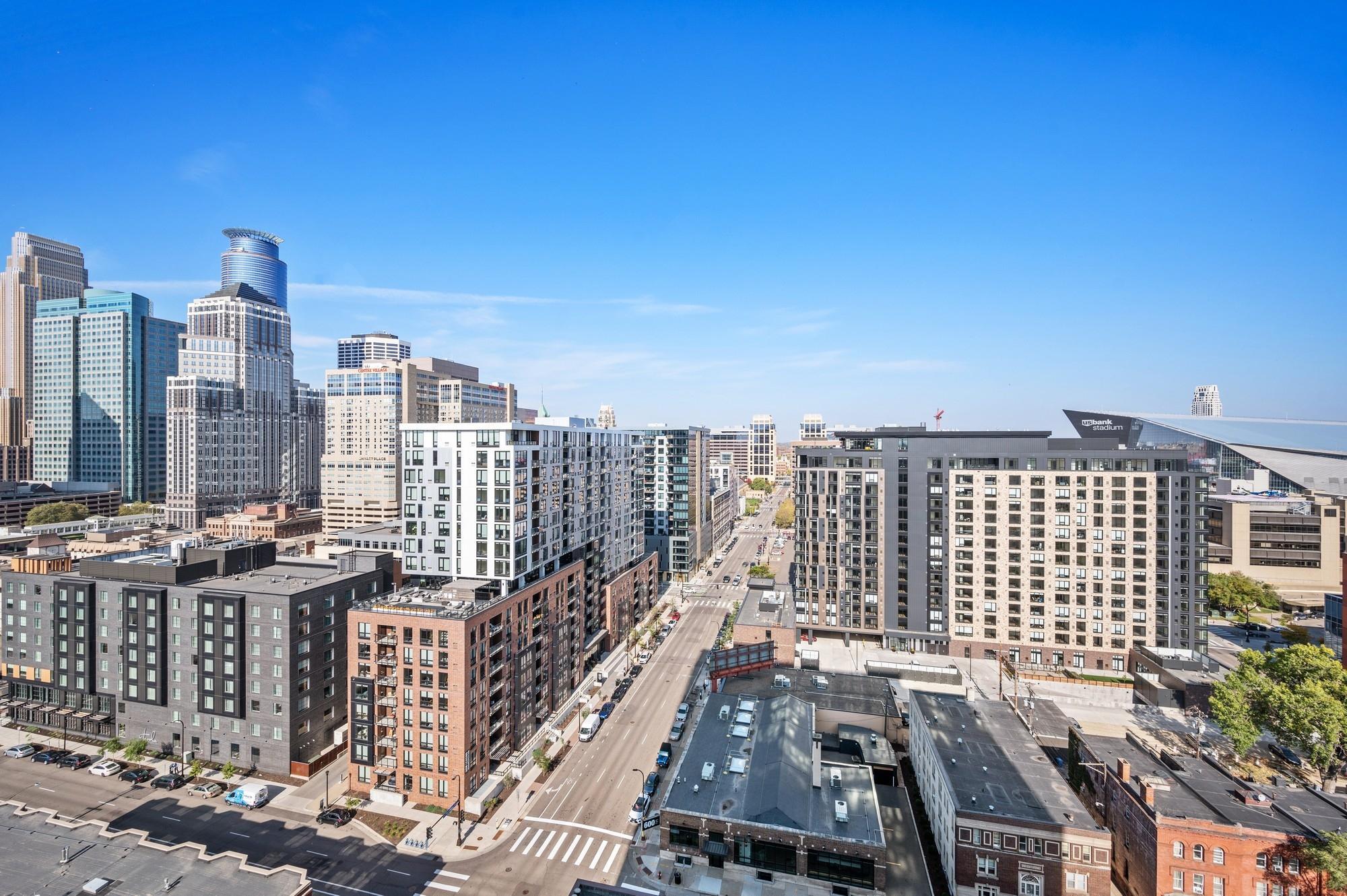 929 Portland Avenue Unit: 1602