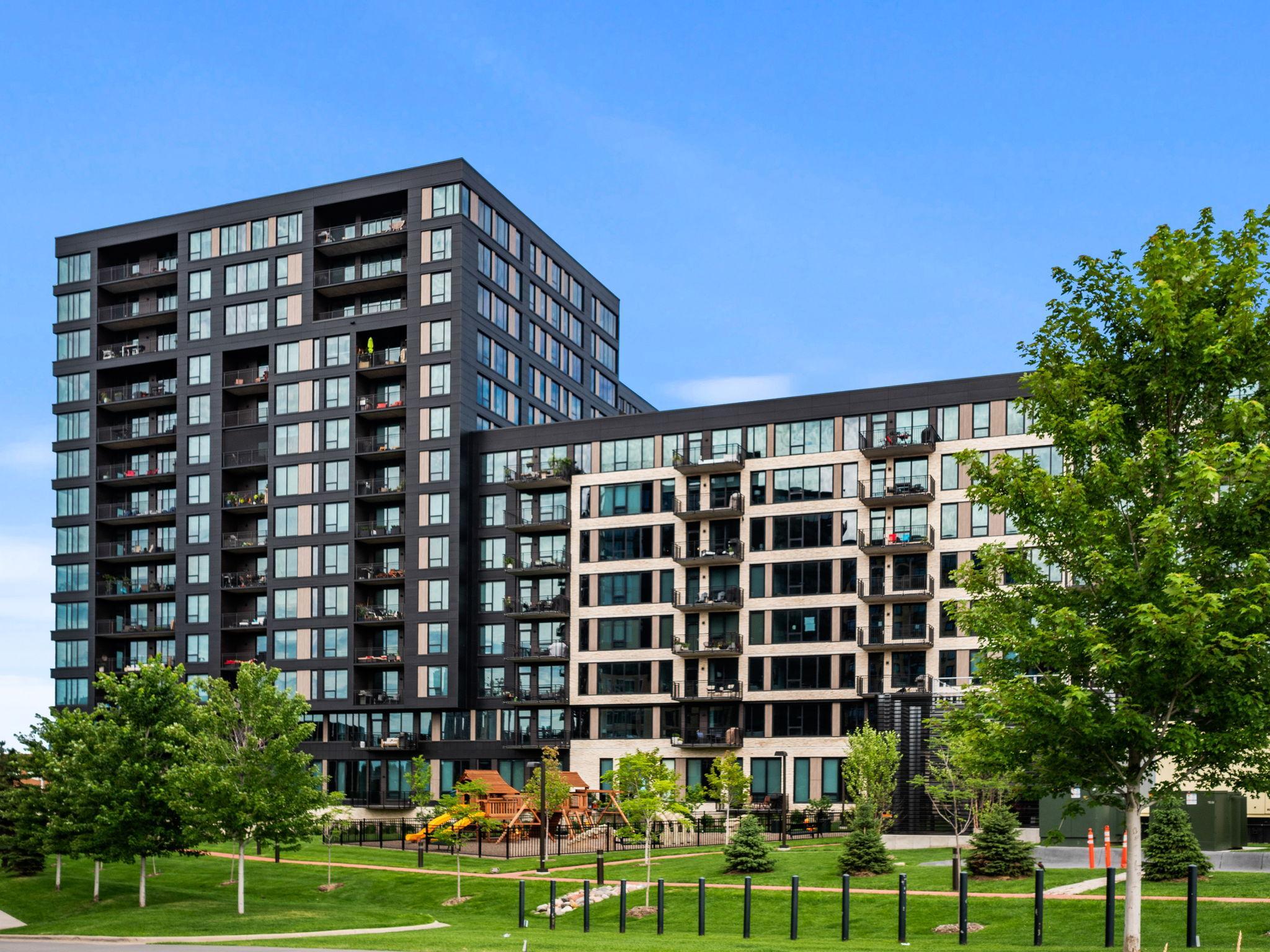 1240 S 2nd Street Unit: 605