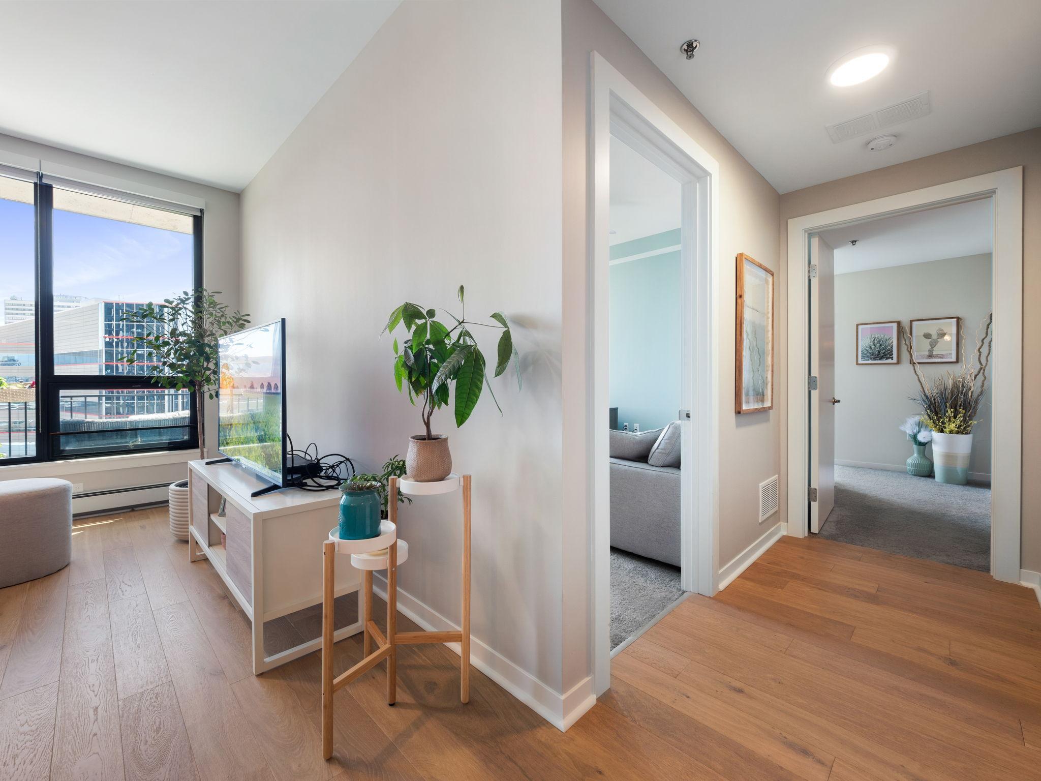 1240 S 2nd Street Unit: 605
