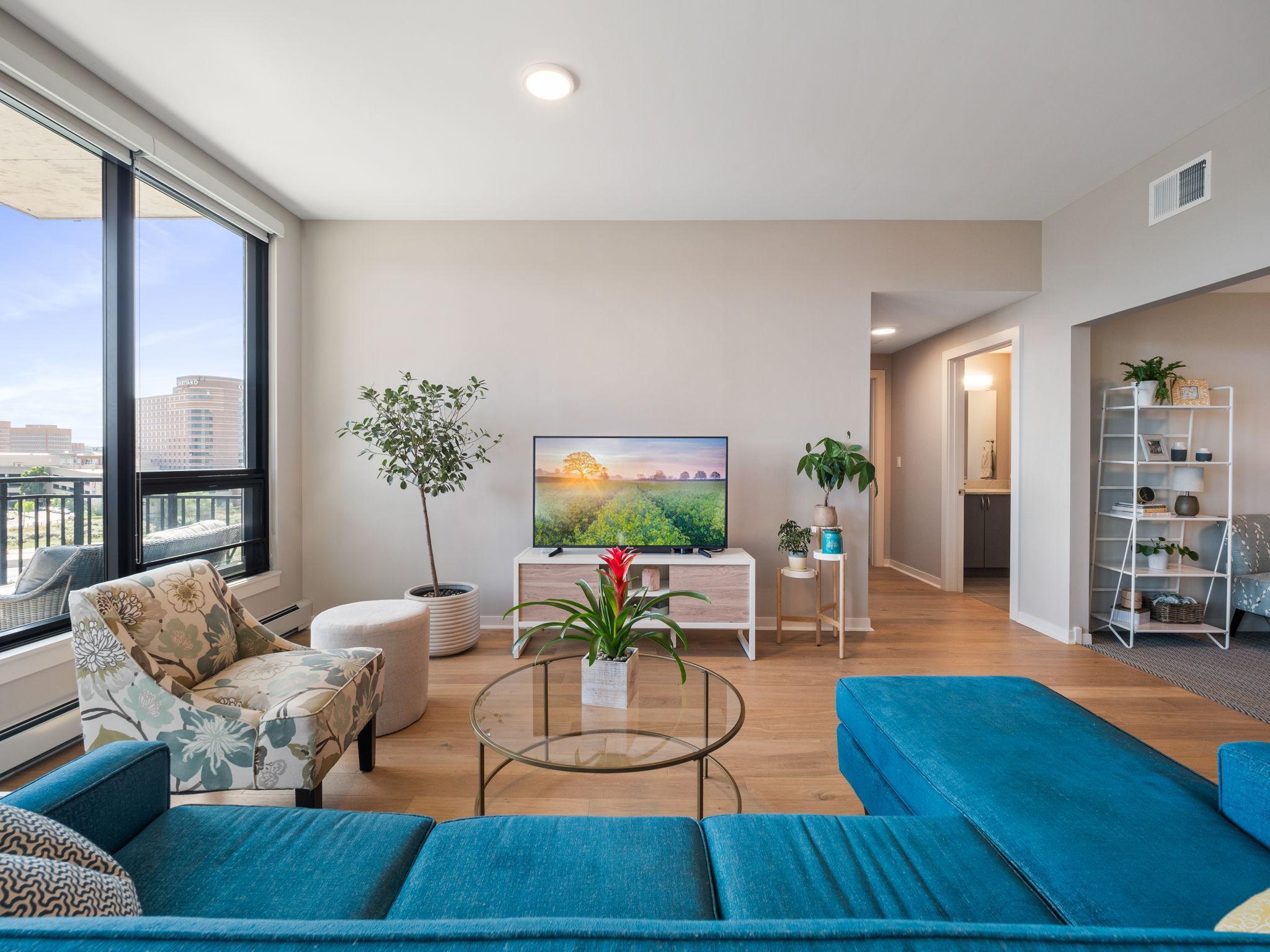 1240 S 2nd Street Unit: 605