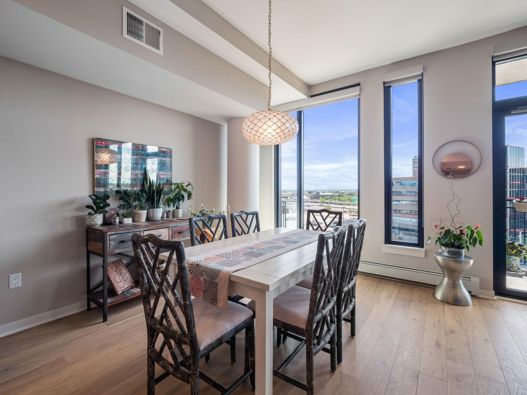 1240 S 2nd Street Unit: 605