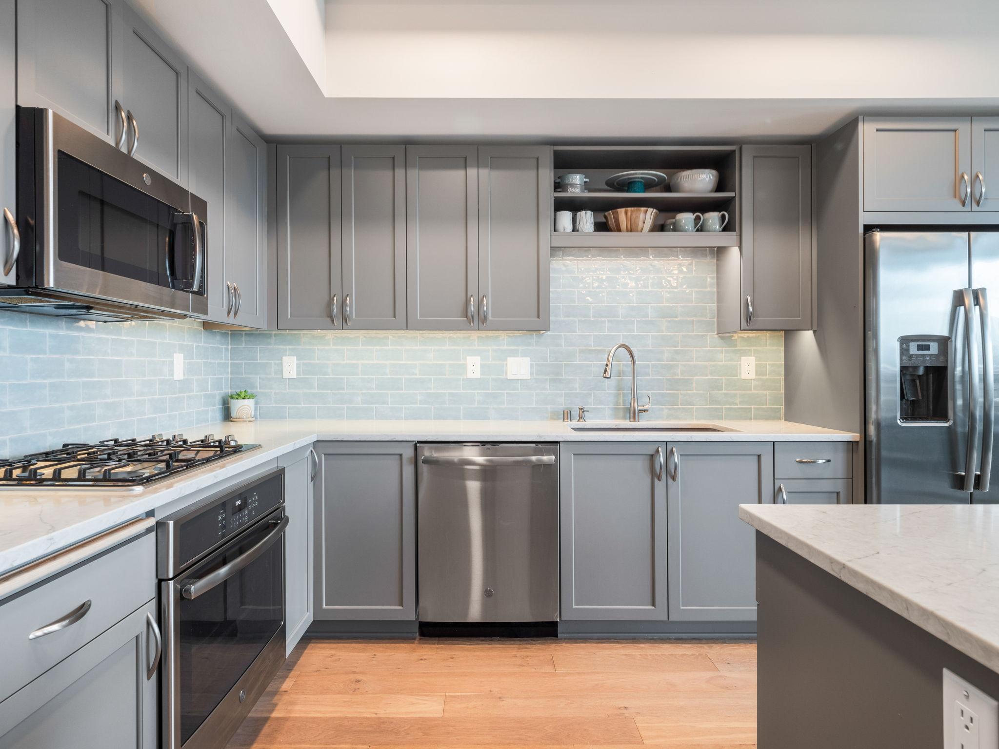 1240 S 2nd Street Unit: 605