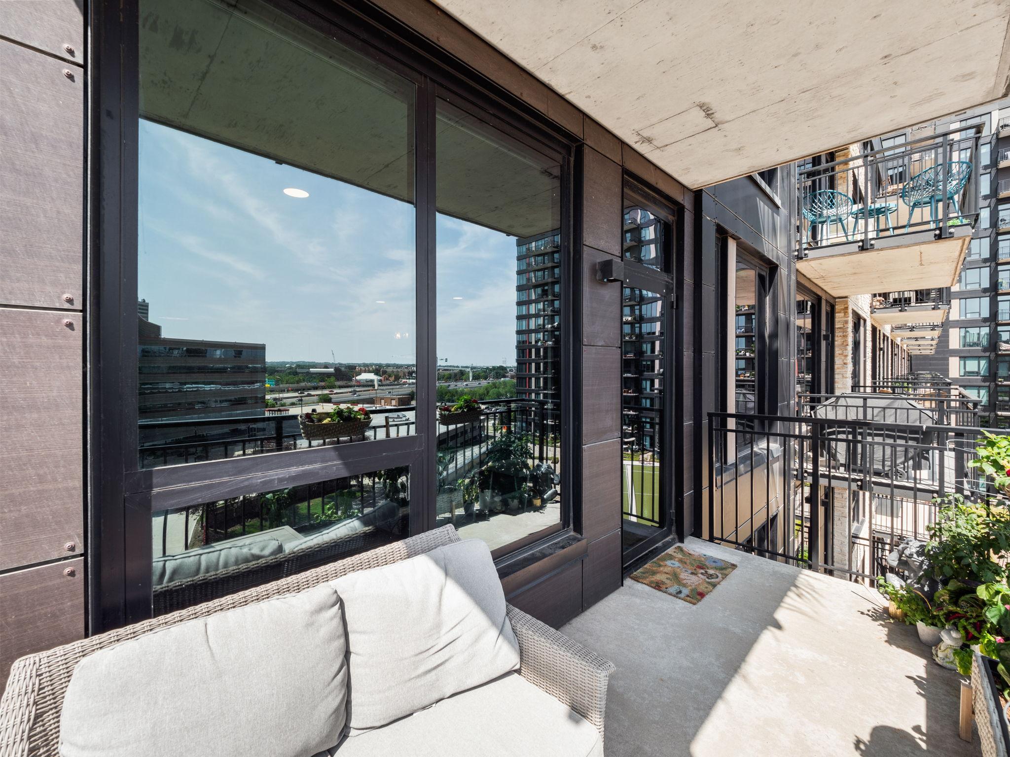 1240 S 2nd Street Unit: 605
