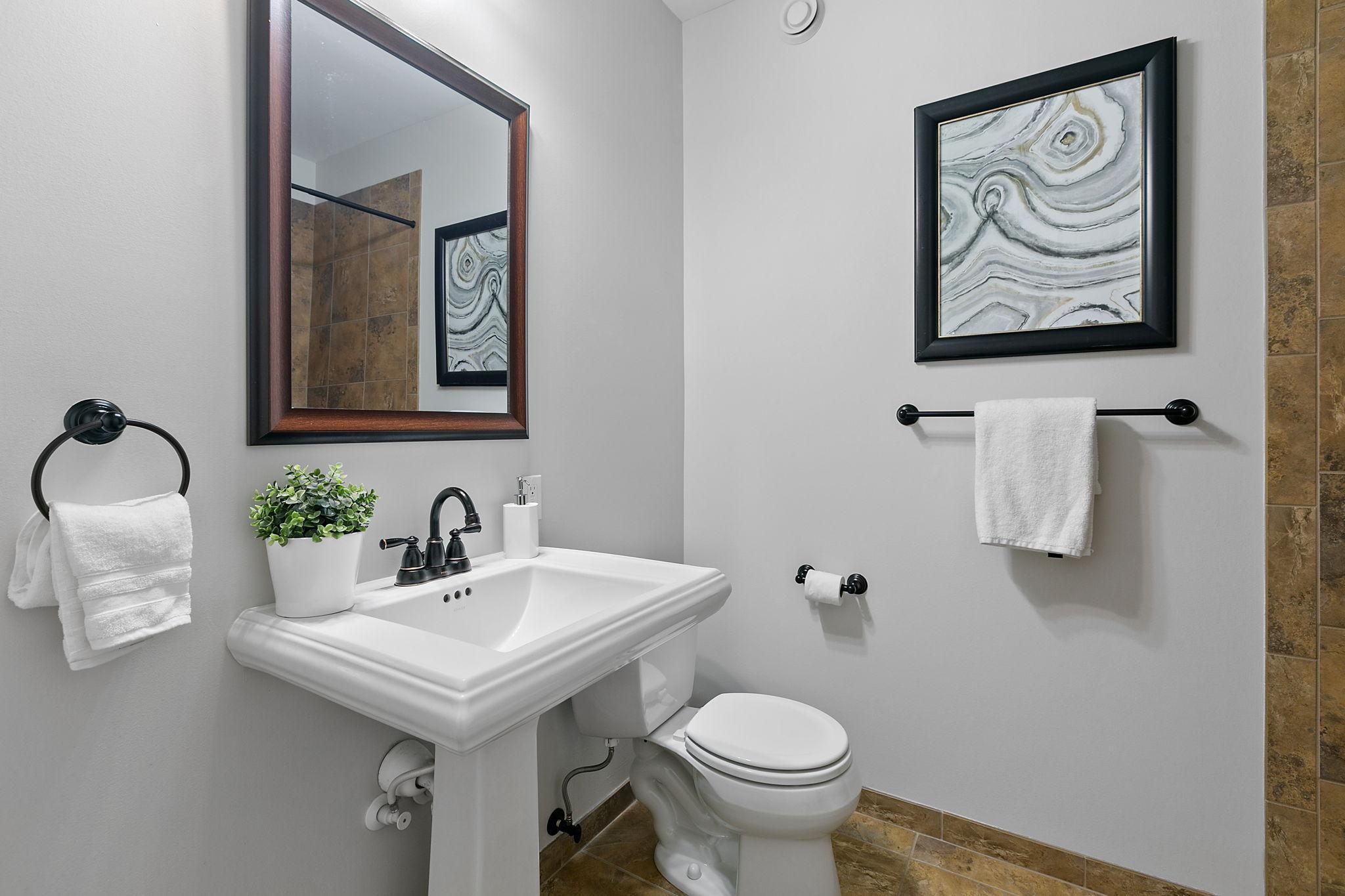 3810 W 31st Street Unit: 302