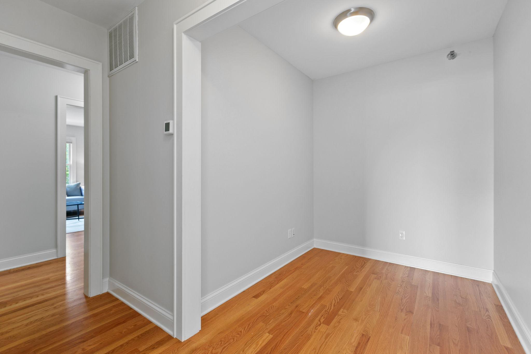 3810 W 31st Street Unit: 302