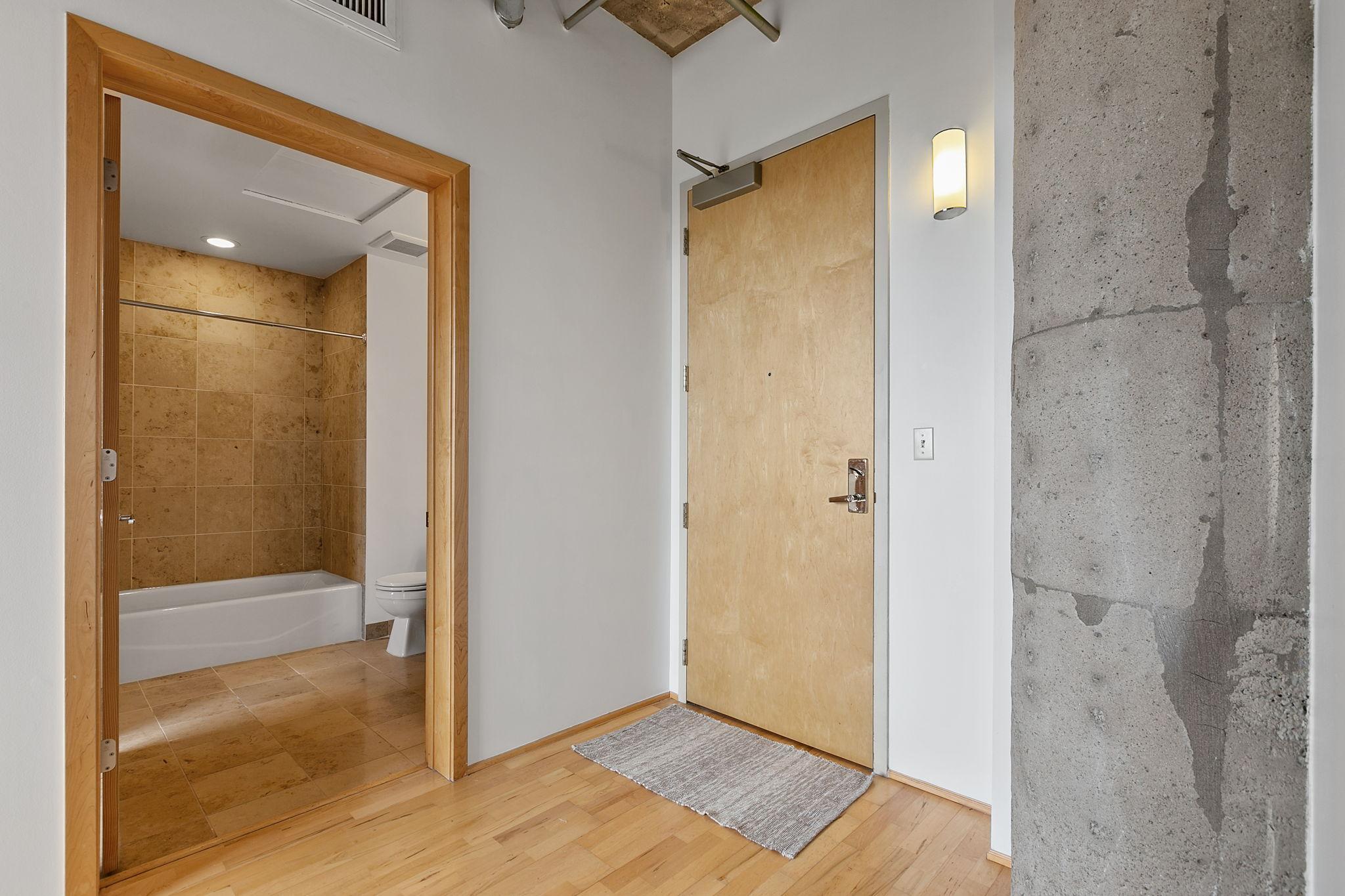 748 3rd Street N Unit: 500