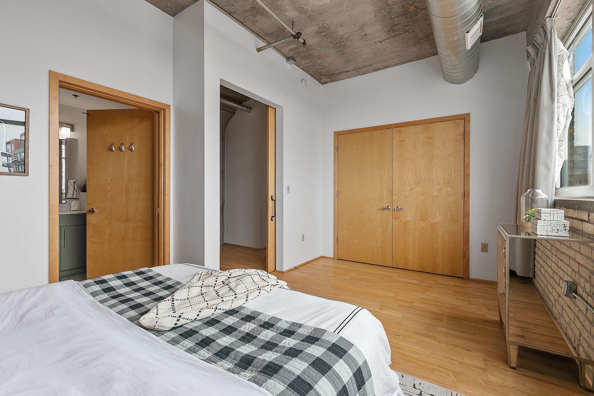 748 3rd Street N Unit: 500