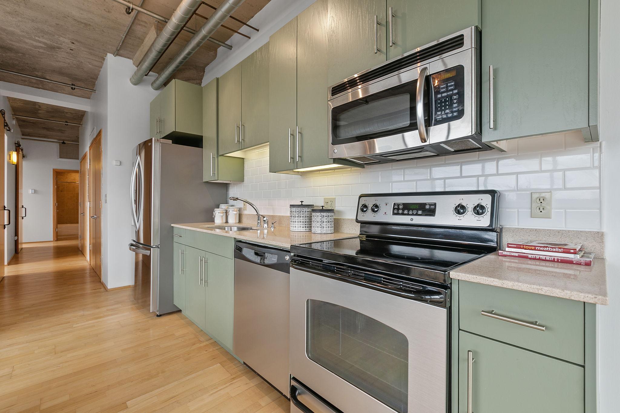 748 3rd Street N Unit: 500