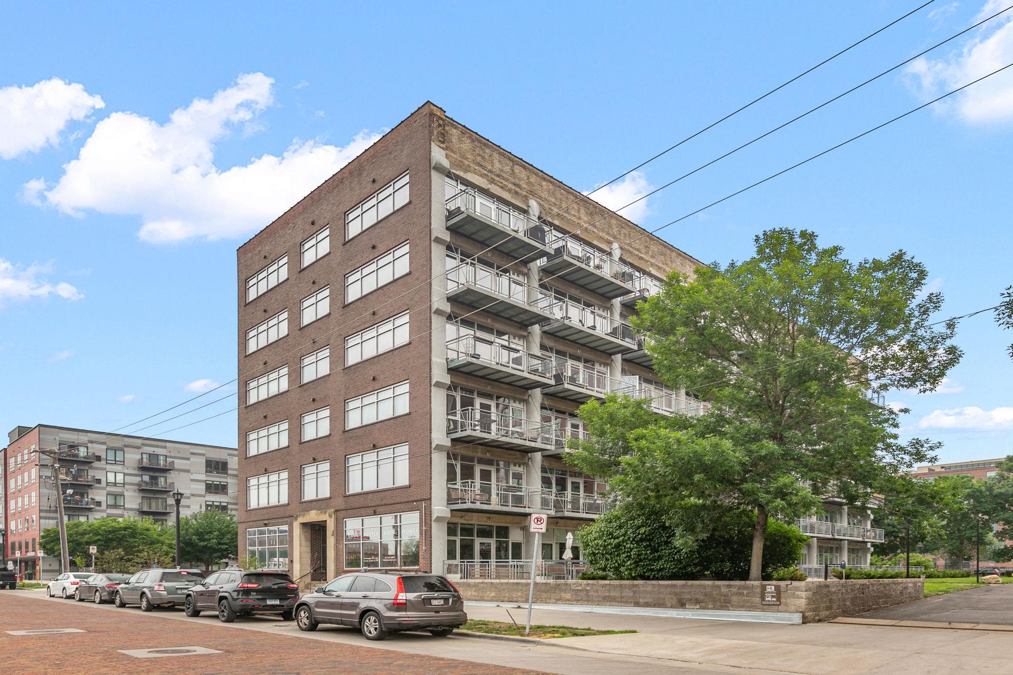 748 3rd Street N Unit: 500