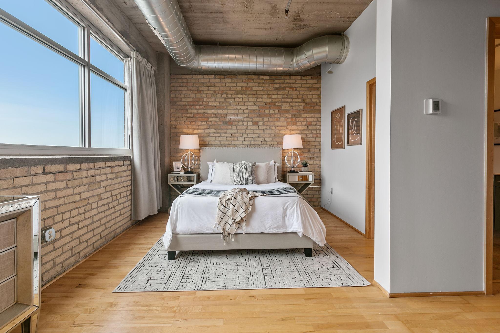 748 3rd Street N Unit: 500