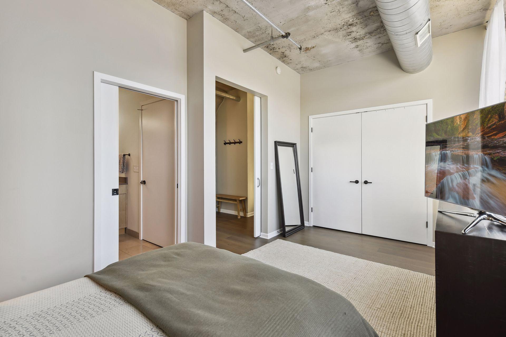 748 3rd Street N Unit: 200