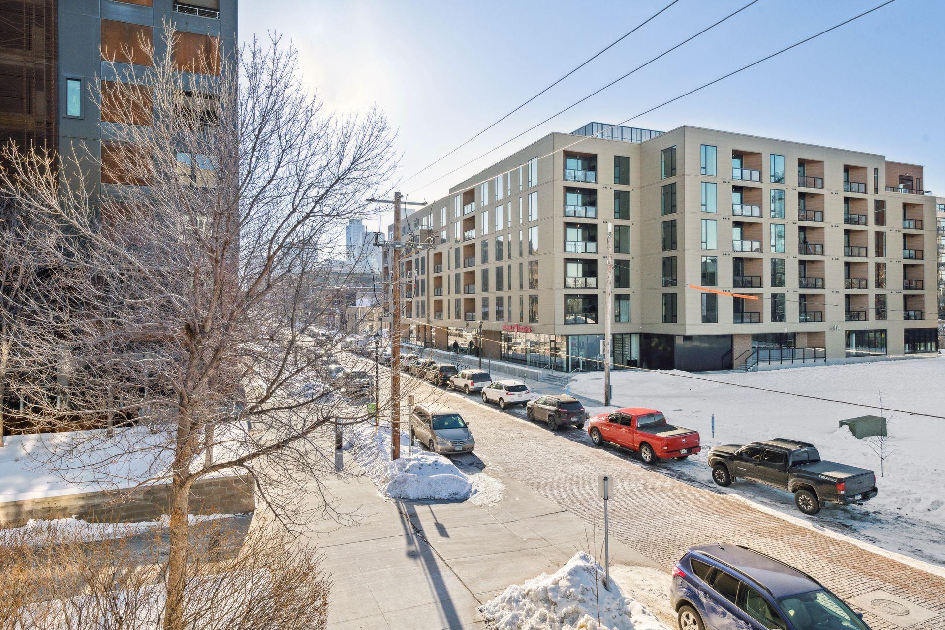 748 3rd Street N Unit: 200