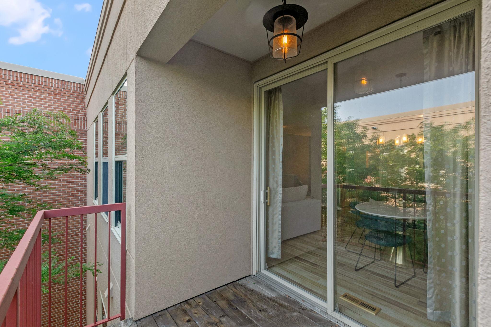 560 N 2nd Street Unit: 405
