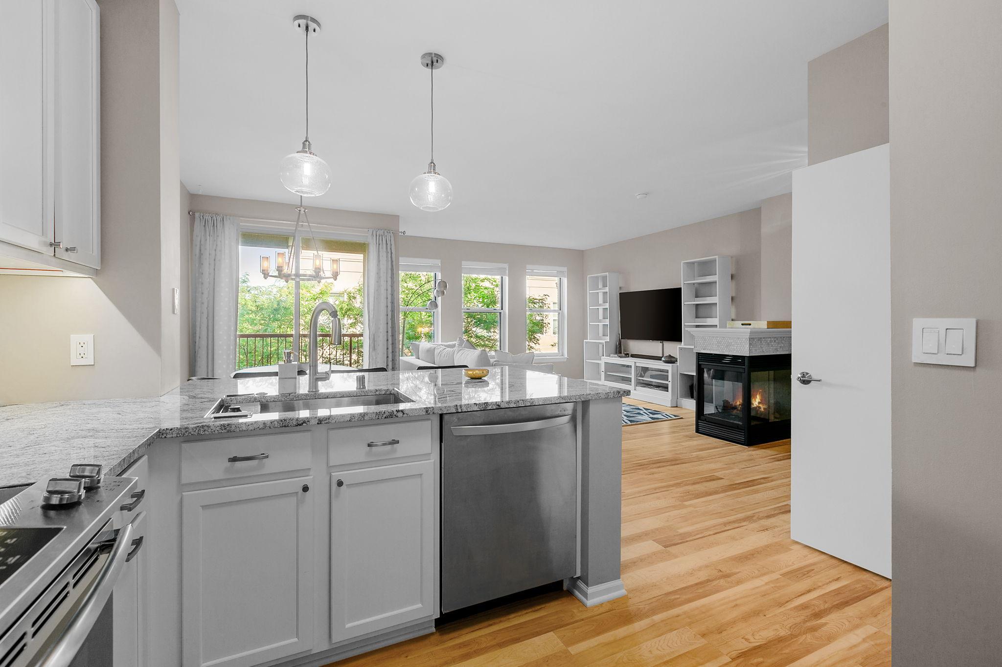 560 N 2nd Street Unit: 405