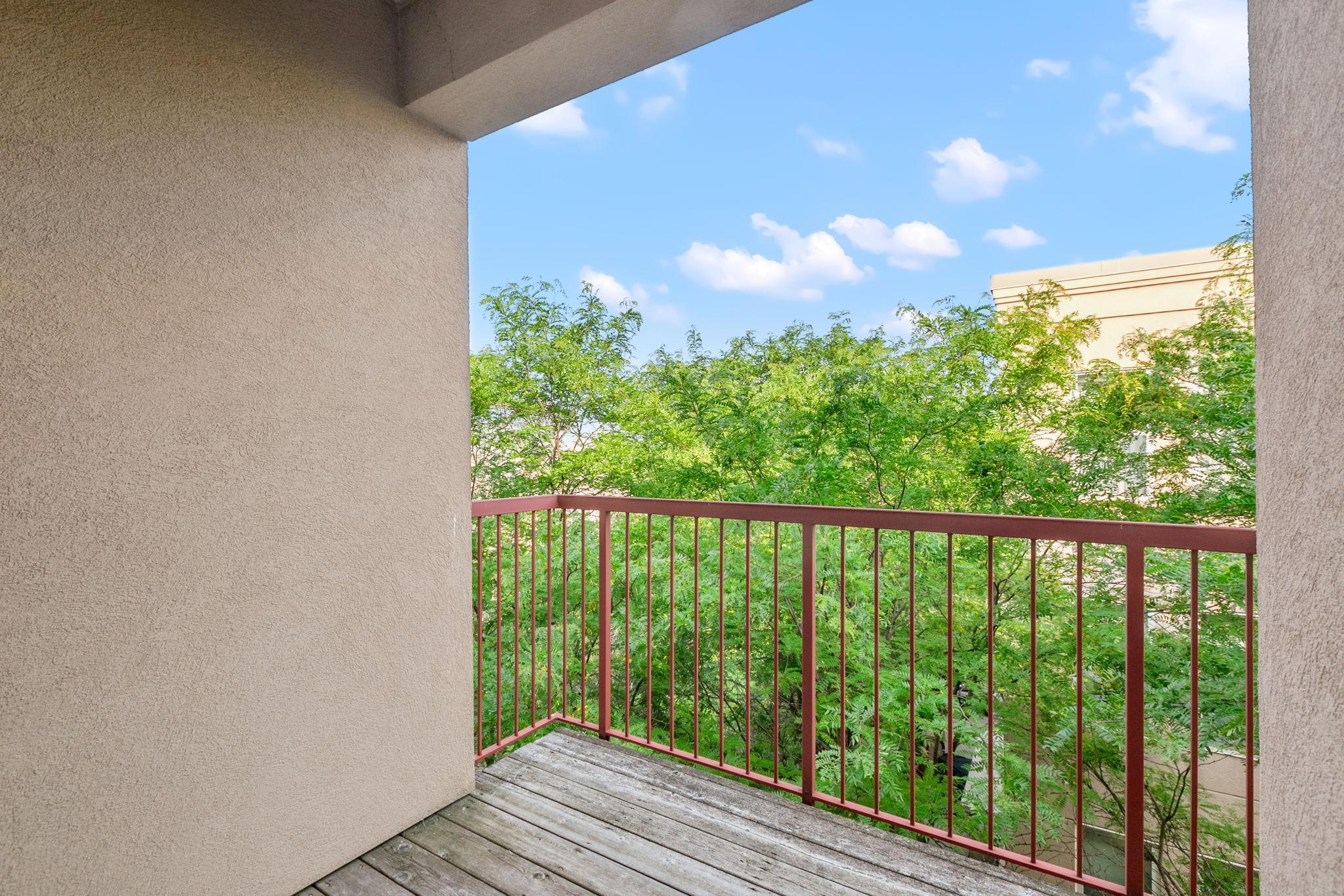 560 N 2nd Street Unit: 405