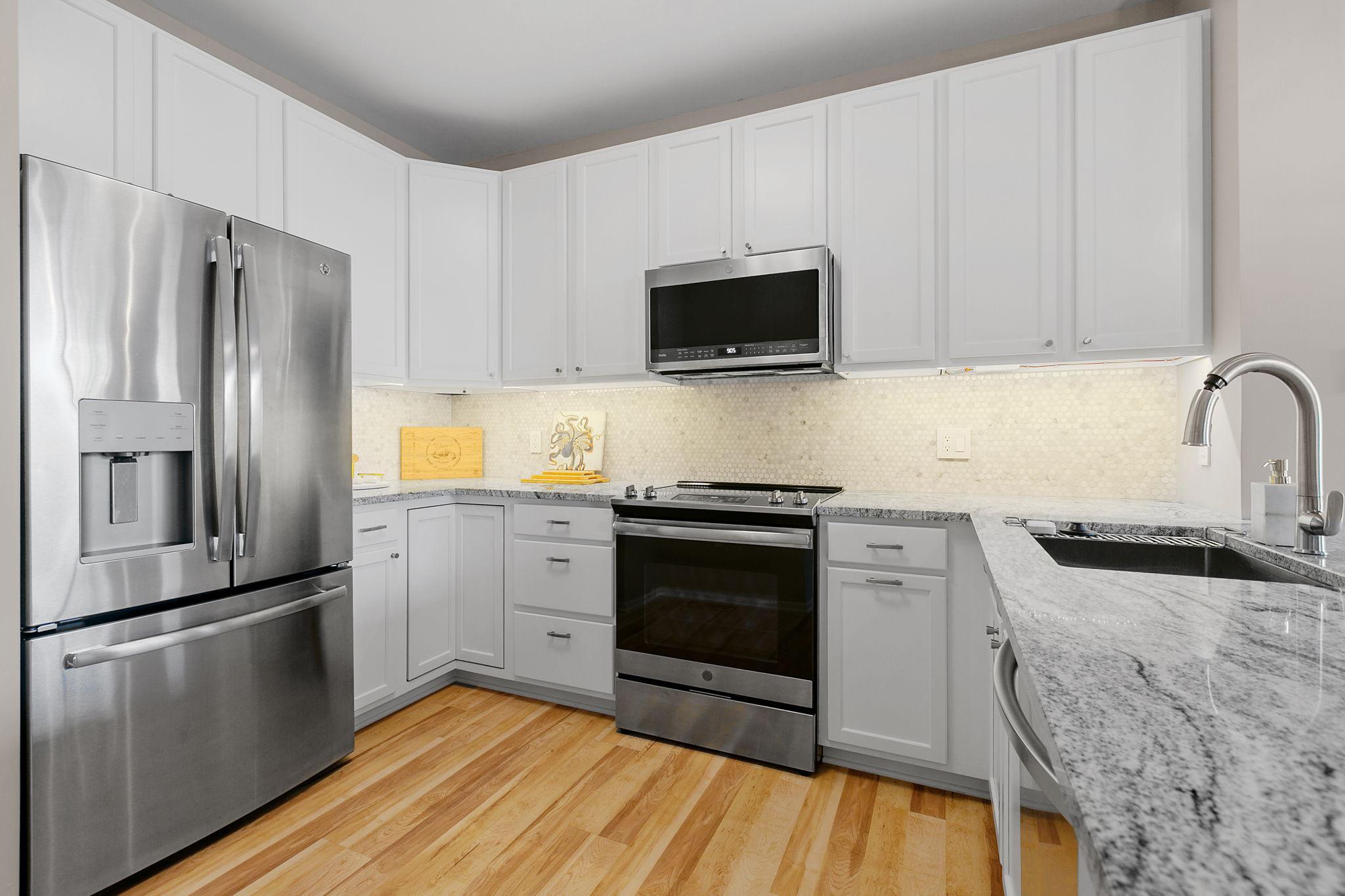 560 N 2nd Street Unit: 405