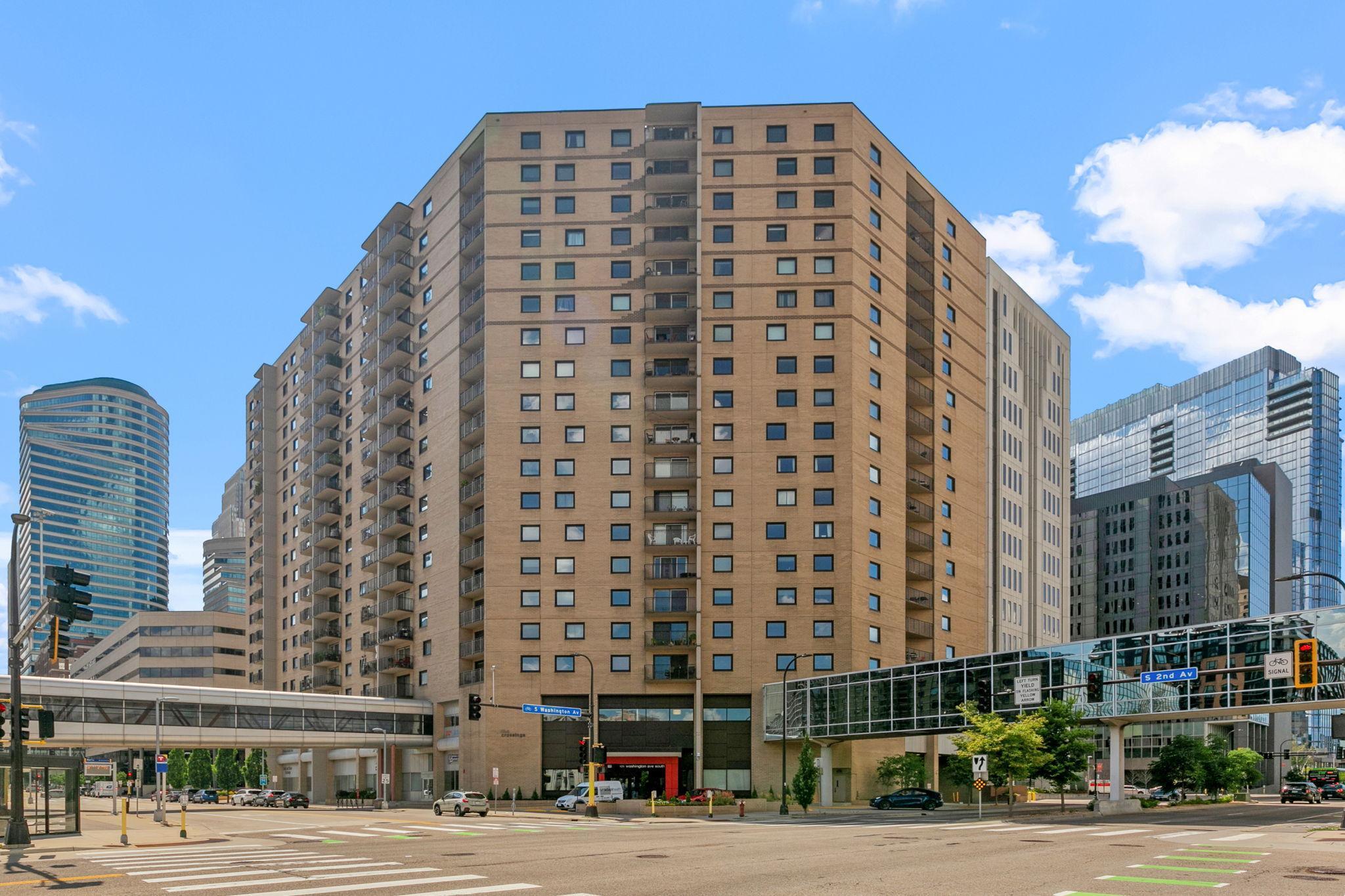 121 Washington Avenue S Unit: 516