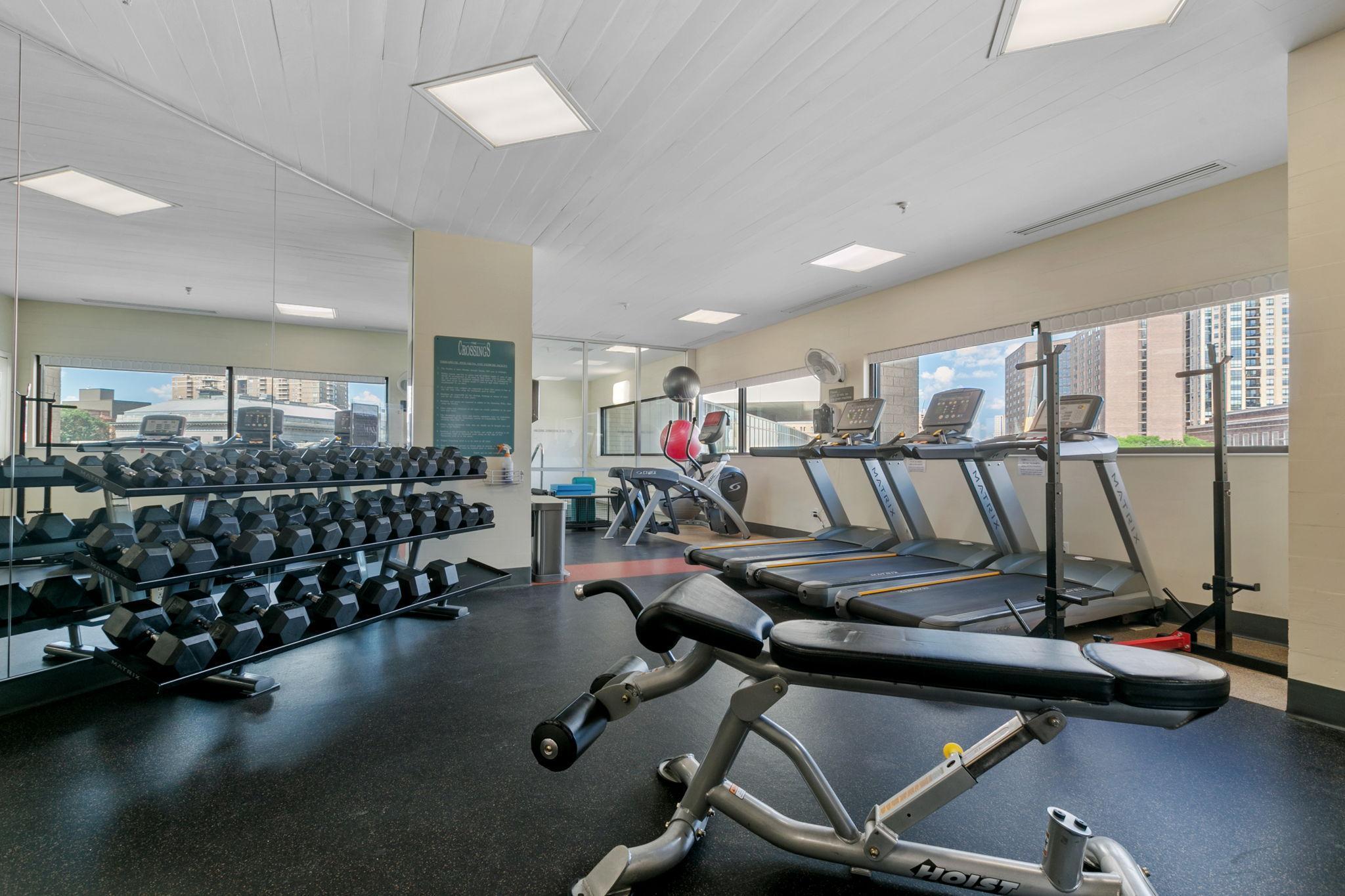 121 Washington Avenue S Unit: 516