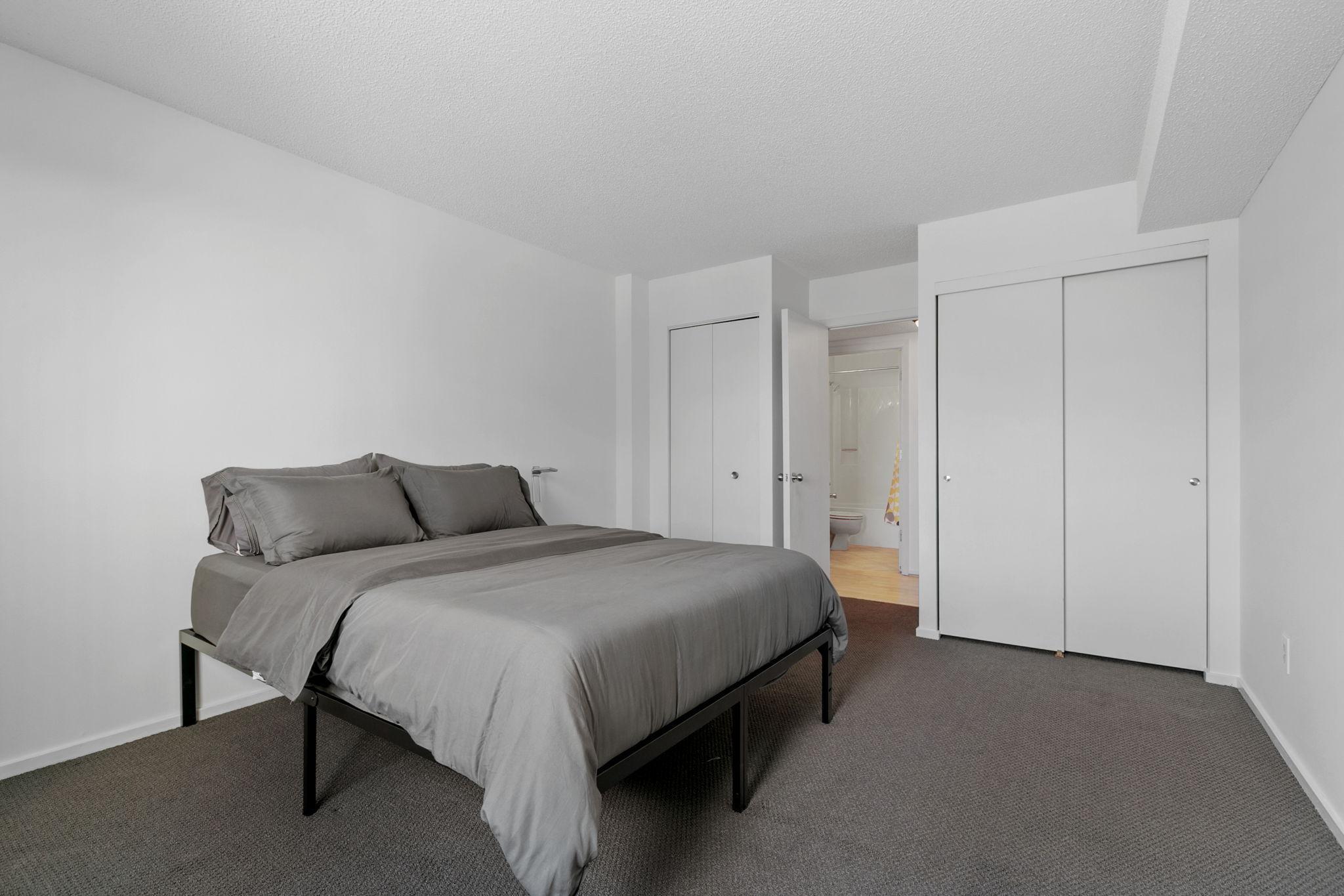 121 Washington Avenue S Unit: 516