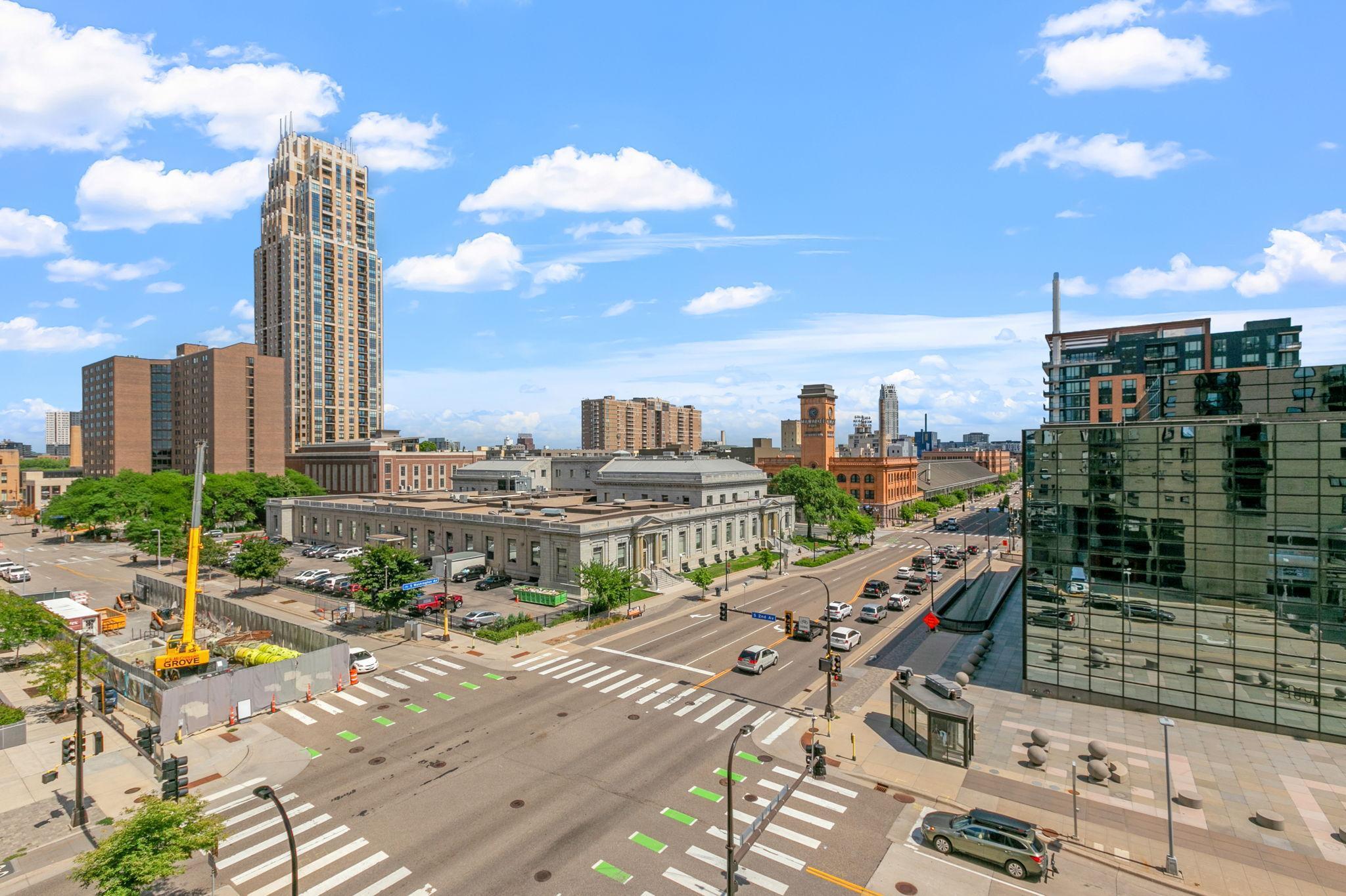 121 Washington Avenue S Unit: 516
